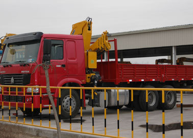 O caminhão 11meters durável montou o guindaste 6.3T usado levantando materiais de construção